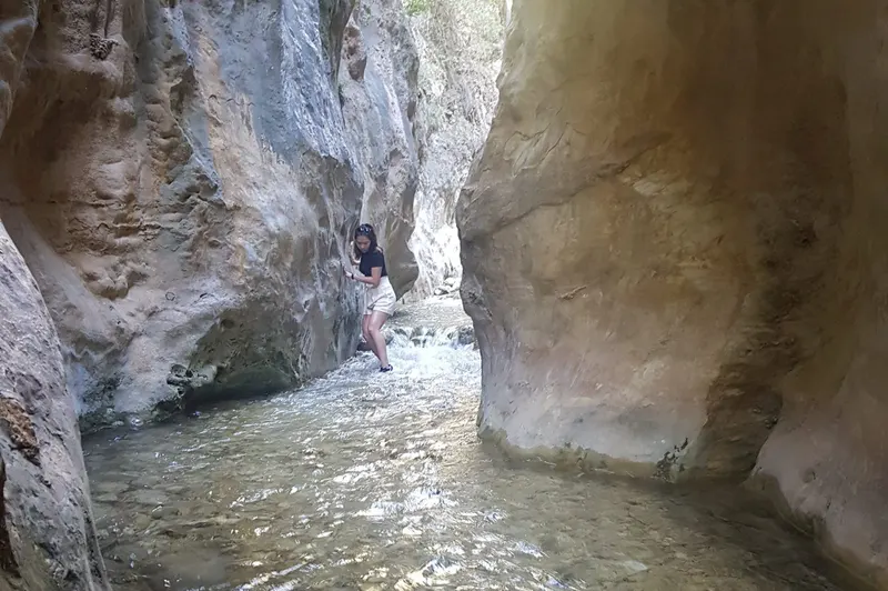 Randonnée dans le Río Chíllar